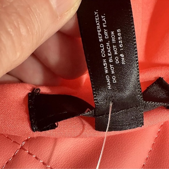 Aqua Pink Bucket Hat Quilted Bloomingdale’s Exclusive Adult One Size New - Picture 8 of 11